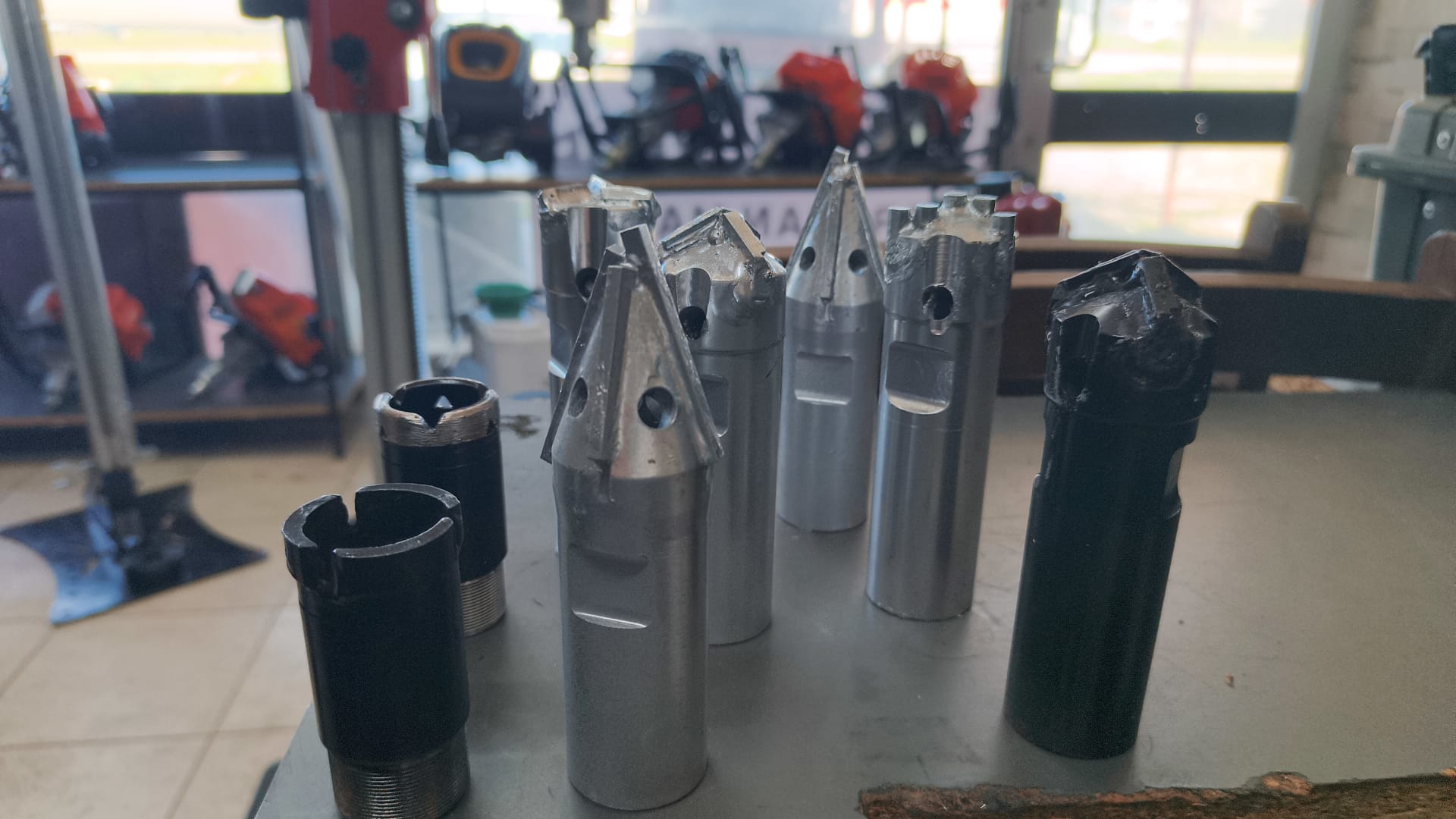 Elektirikli Açılı Ayaklı Sehpalı Profosyonel Makine